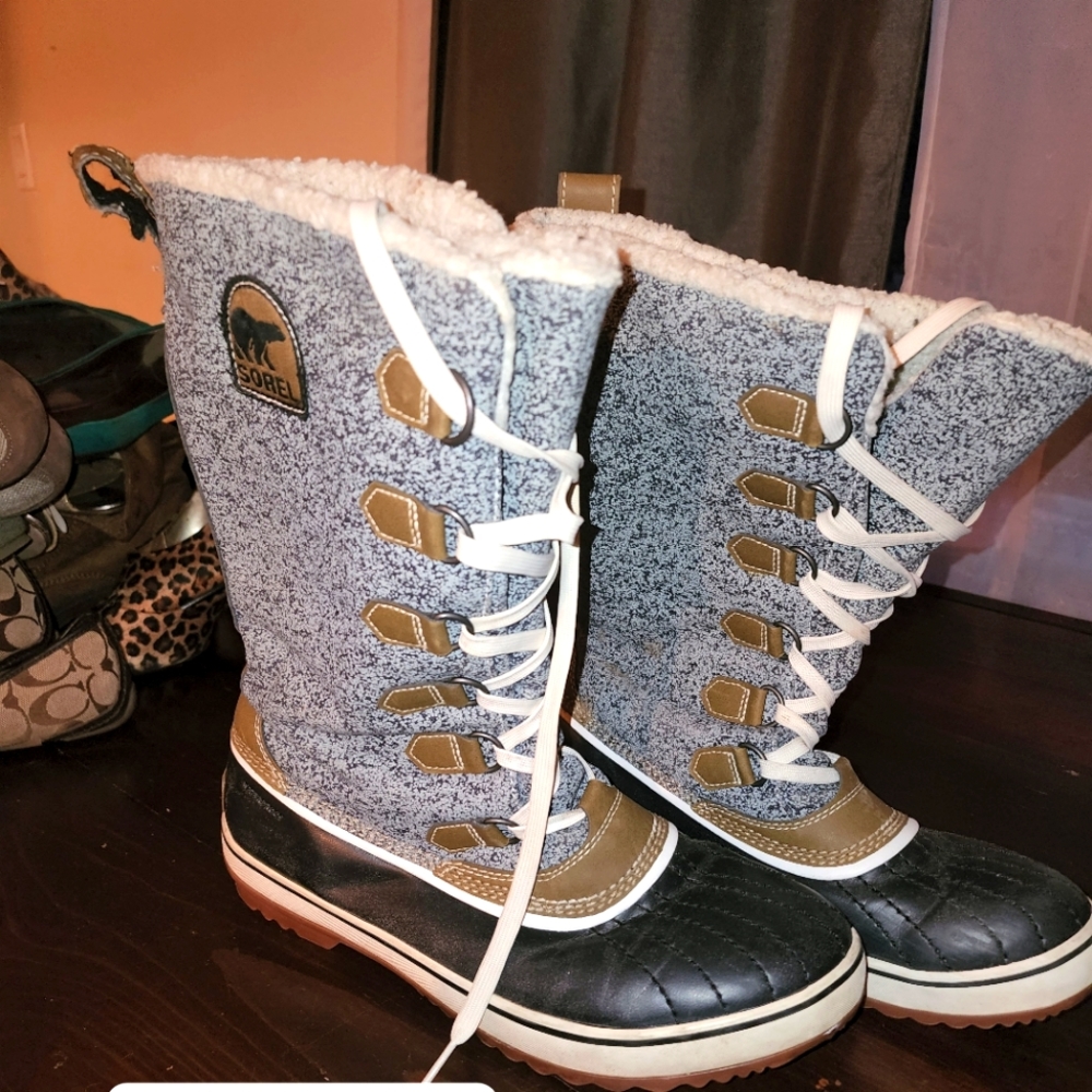 Sorely women's boots